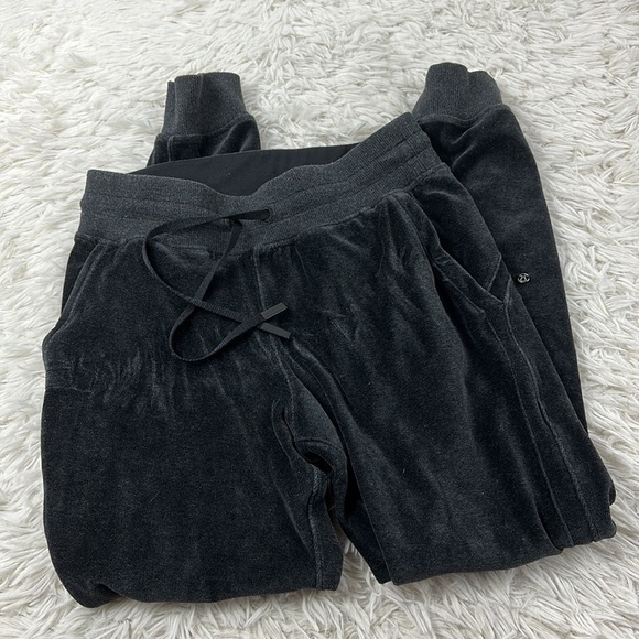 Lululemon Warm Down Jogger *Velour Heathered Black - Picture 1 of 5